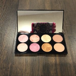 Revolution Makeup Ultra Professional Blush Palette